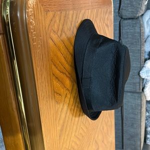 Nice hat for a night out.